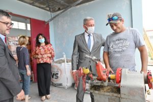 Lee más sobre el artículo Arcioni supervisó obras de refacción en Escuelas de Trelew