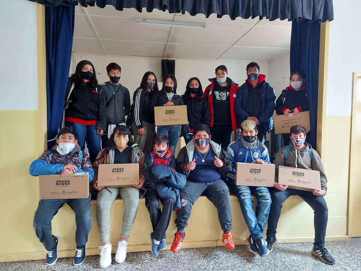 En este momento estás viendo Continúa la entrega de Netbooks en Chubut