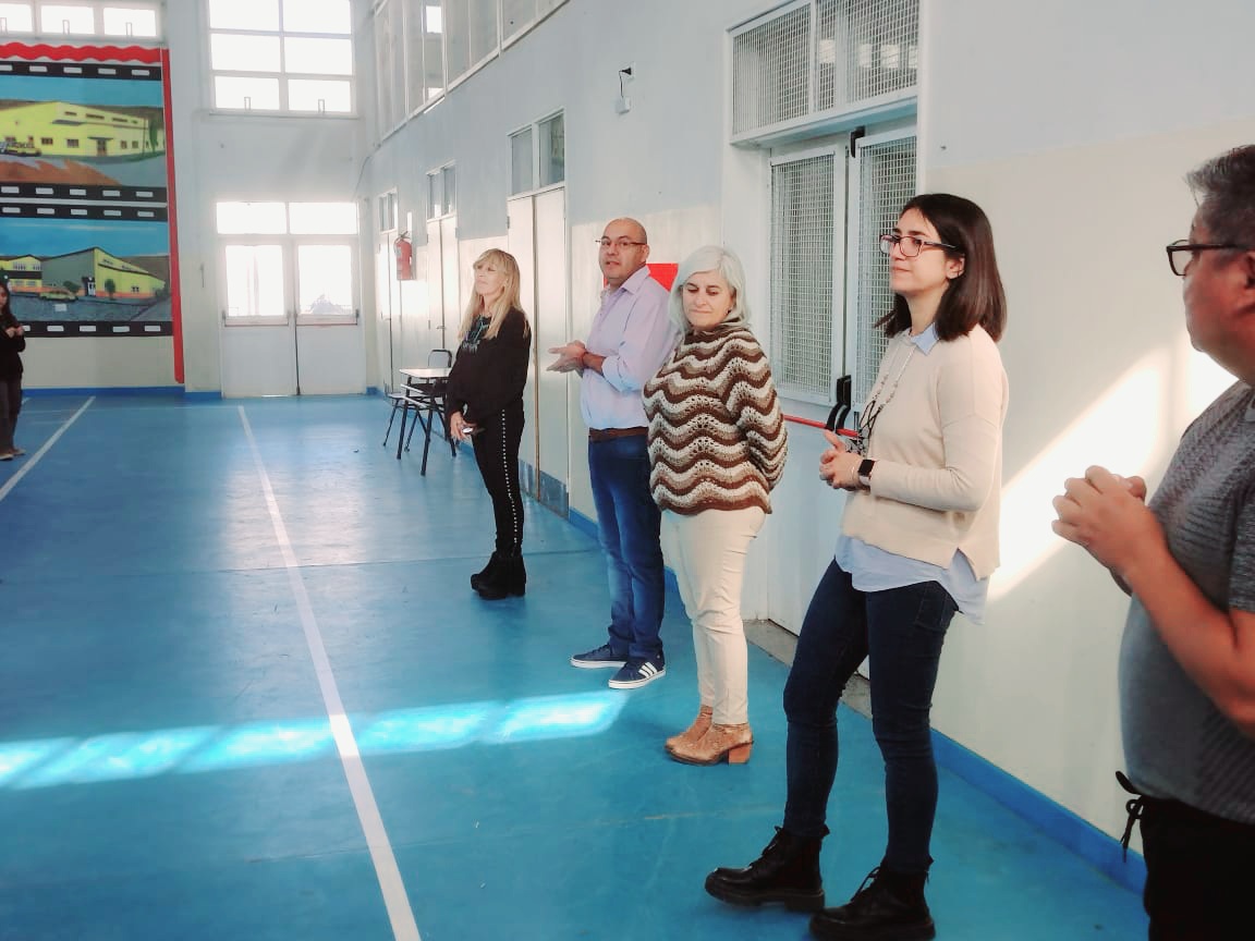 En este momento estás viendo Representantes del Ministerio recorrieron escuelas secundarias de la Región V