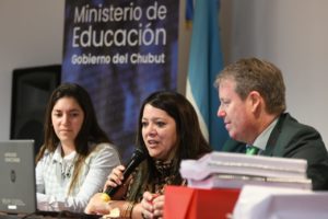 Lee más sobre el artículo Educación realizó la apertura de sobres para el edificio del Jardín de Cerro Radal