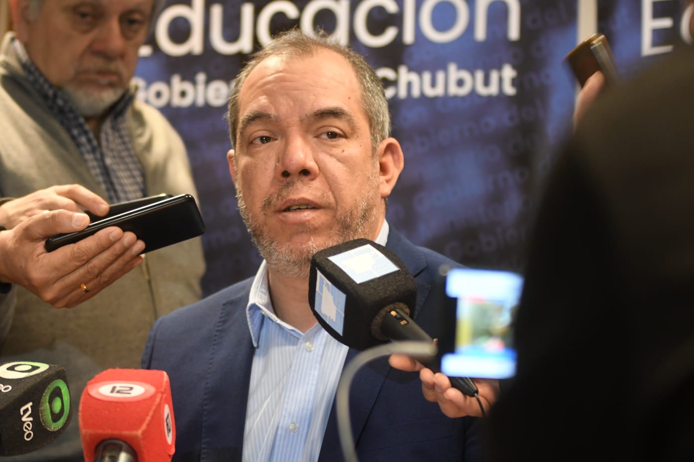 En este momento estás viendo Grazzini: “Llamamos a la reflexión, dentro de las escuelas están los niños y niñas de toda la provincia”
