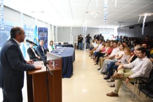 Lee más sobre el artículo Grazzini encabezó la presentación de SInIDE para las escuelas chubutenses