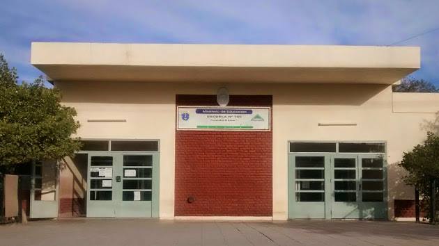 Lee más sobre el artículo El Gobierno del Chubut lleva adelante obras en las Escuelas 704 de Comodoro y 750 de Puerto Madryn