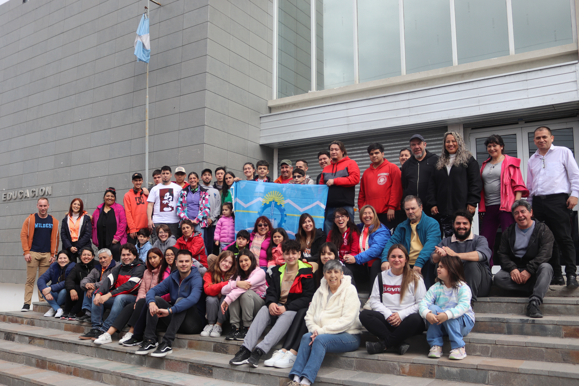 Lee más sobre el artículo Representantes de 20 escuelas chubutenses viajan a Tecnópolis