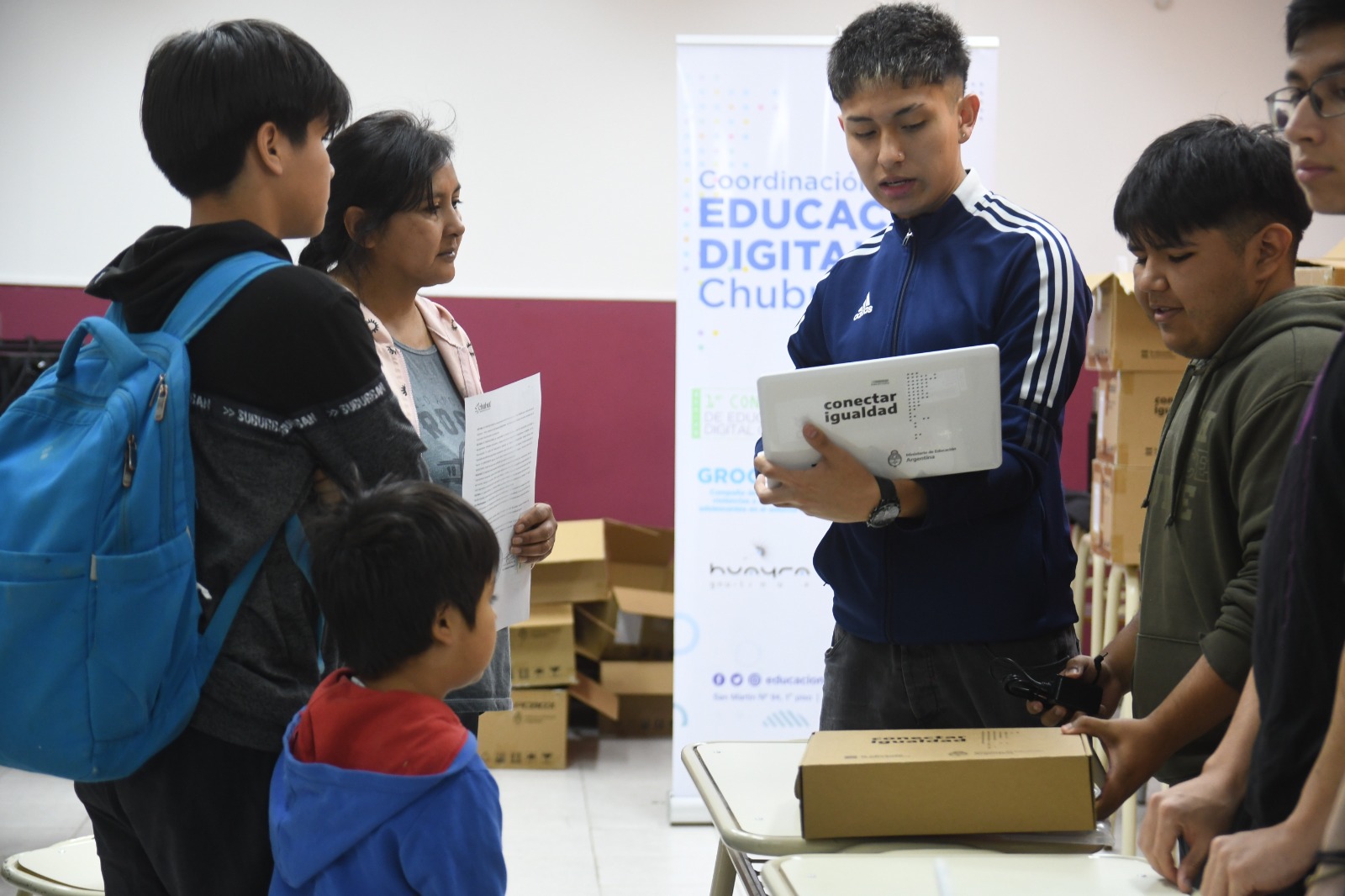 Lee más sobre el artículo Comenzaron a llegar las netbooks de Conectar Igualdad a las escuelas secundarias
