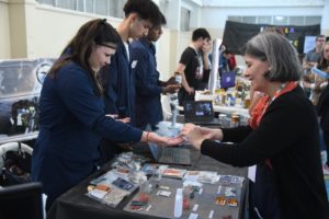 Lee más sobre el artículo 20 escuelas mostraron sus producciones en la Expo Educativa